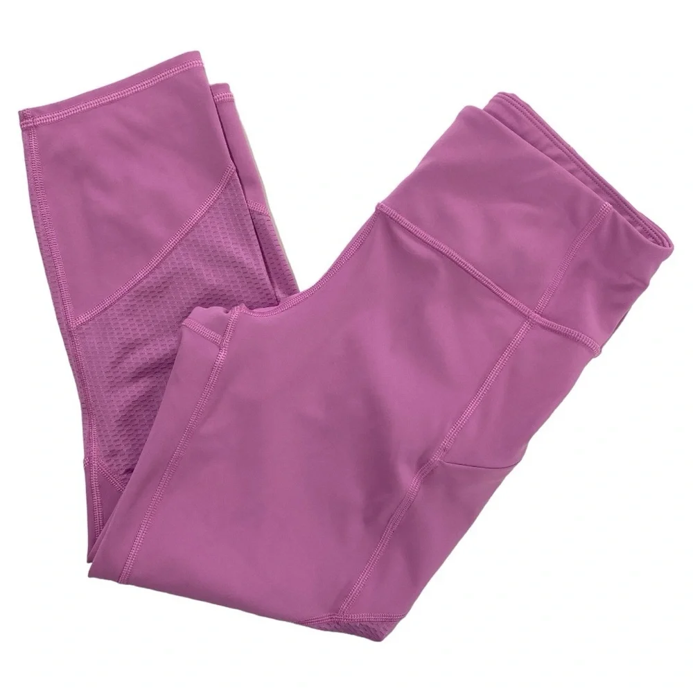Athleta Mesh Contender Capri in Violet Blush Multiple Zipper Pockets‎ Size S